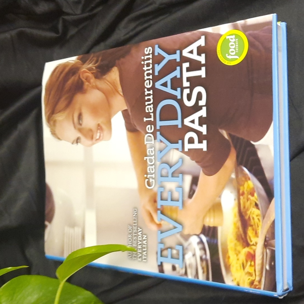Everyday Pasta by Giada de Laurentiis